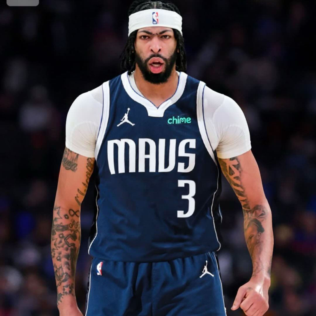 浓眉哥在加拿大队比赛中问鼎冠军，比分优势明显引发热议！